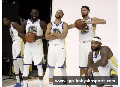 NBA新赛季：球队力量对比与明星球员表现分析