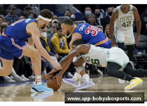 NBA重磅新闻快讯：球星突发伤情！教练组透露最新进展惹关注